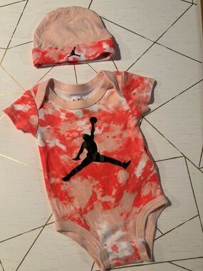Jordan Pink & Coral Tie-Dye Infant One-Piece Bodysuit with Hat